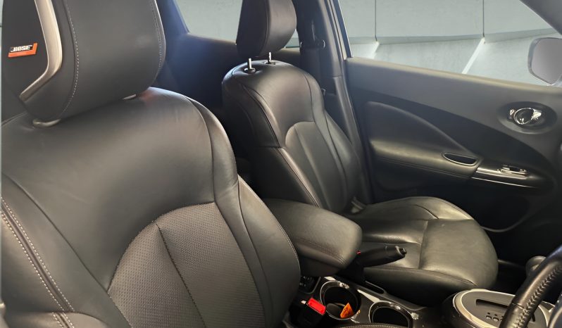 
								NISSAN JUKE full									