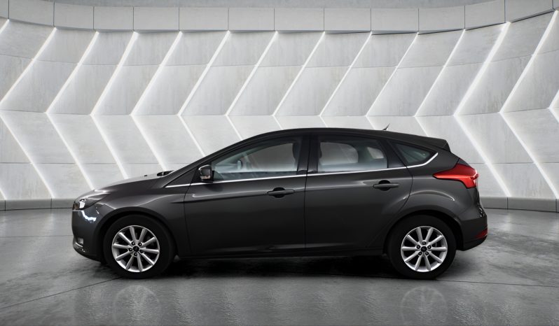 
								FORD FOCUS full									