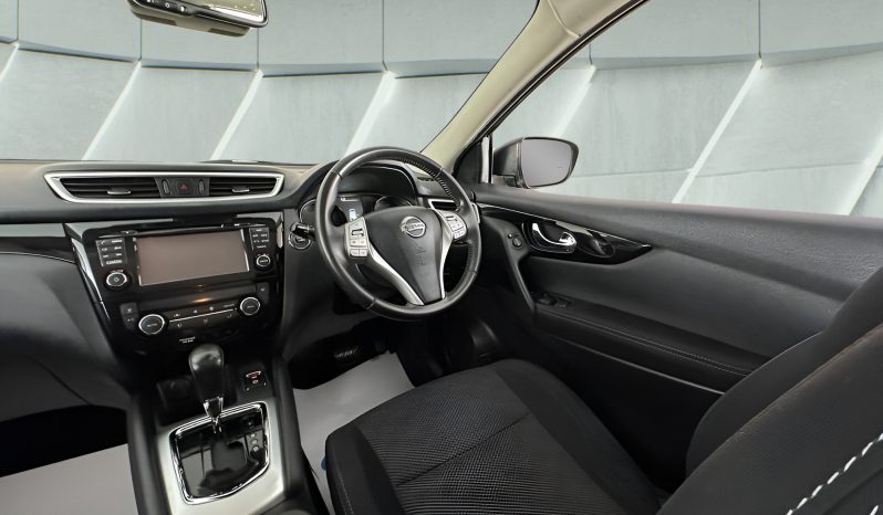 
								NISSAN QASHQAI full									