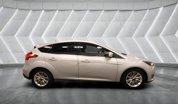 
										FORD FOCUS full									