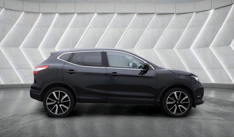
								NISSAN QASHQAI full									