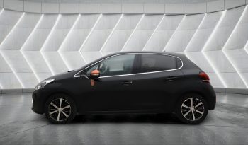 
										PEUGEOT 208 full									