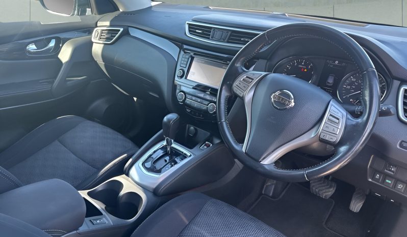 
								NISSAN QASHQAI full									