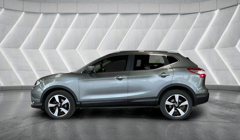
								NISSAN QASHQAI full									