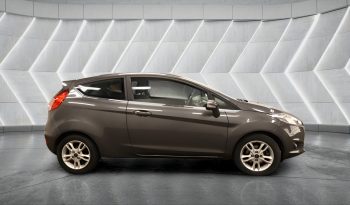 
										FORD FIESTA full									