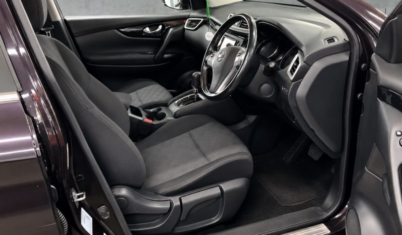 
								NISSAN QASHQAI full									
