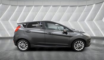 
										FORD FIESTA full									