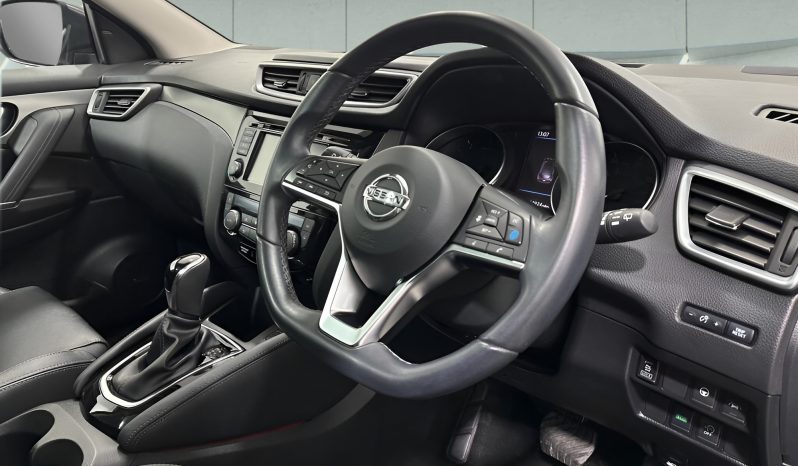 
								NISSAN QASHQAI full									