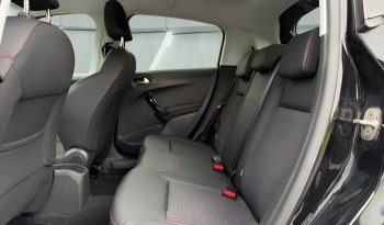 
										PEUGEOT 208 full									