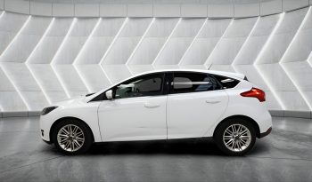 
										FORD FOCUS full									