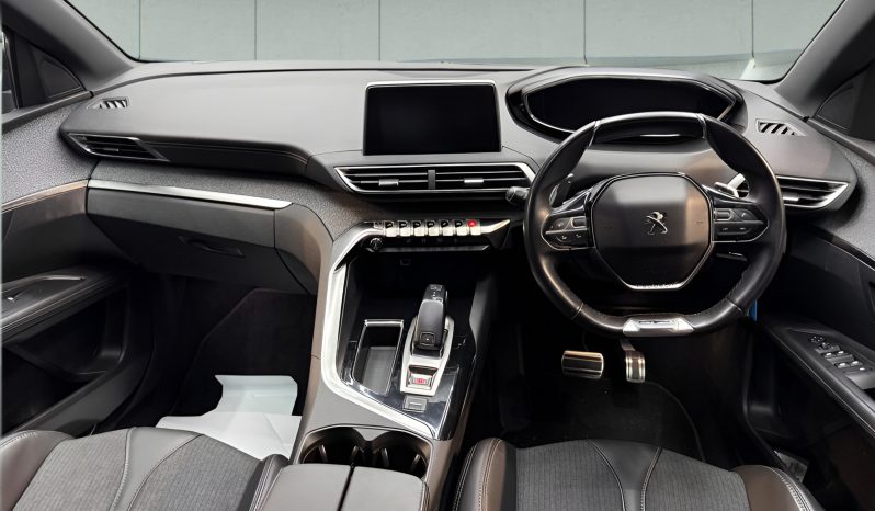 
								PEUGEOT 3008 full									