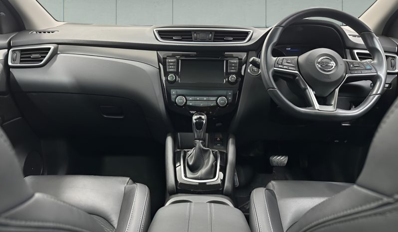 
								NISSAN QASHQAI full									