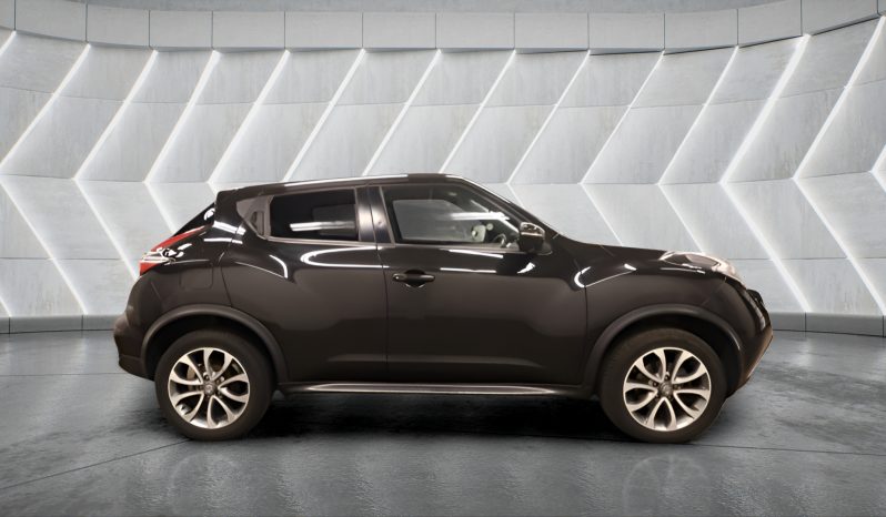 
								NISSAN JUKE full									