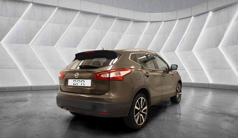 
								NISSAN QASHQAI full									