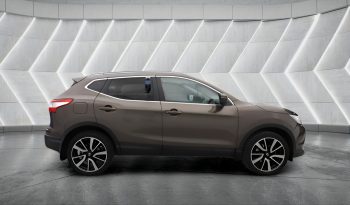 
										NISSAN QASHQAI full									