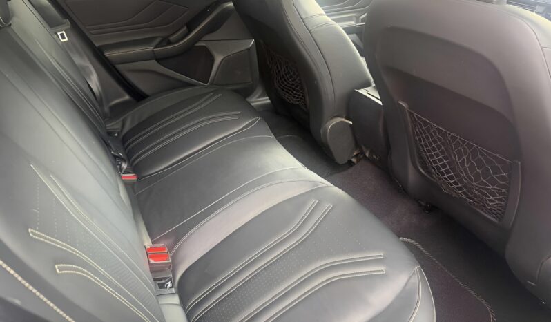 
								FORD FOCUS full									