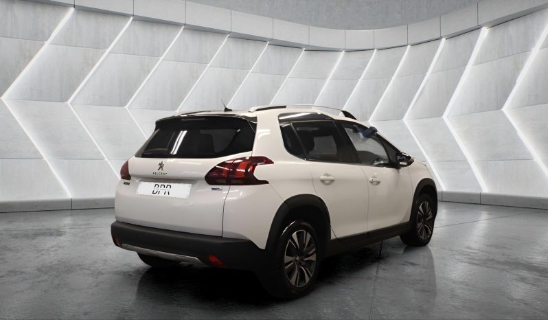 
								PEUGEOT 2008 full									